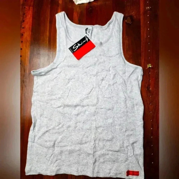 NWT Skiny  Red loop A shirt in Heather gray vintage 100% cotton choose … - Picture 1 of 6